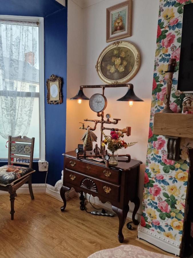 Town Cottage Ground Floor Appartment Bridgend  Buitenkant foto